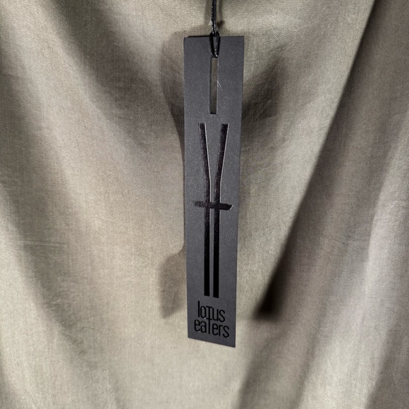 Lotus Eaters Draped Khaki Blouse NWT $119 XL 🤍 - Picture 7 of 8